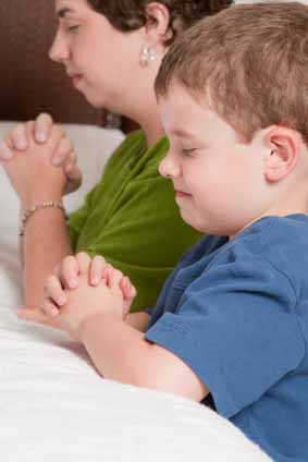 PrayingMom-202x300